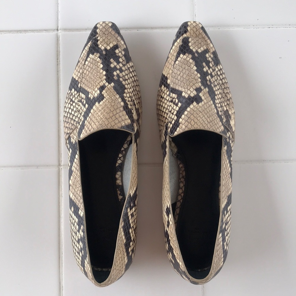 MARC FISHER LTD | Enaba Square Toe Snake Print Leather Loafer - size 7M
